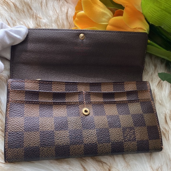 Louis Vuitton Sara Damier bifold long wallet - Picture 6 of 16